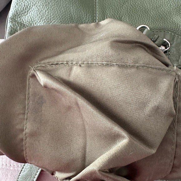 Great American Leather Works Crossbody - Picture 8 of 9